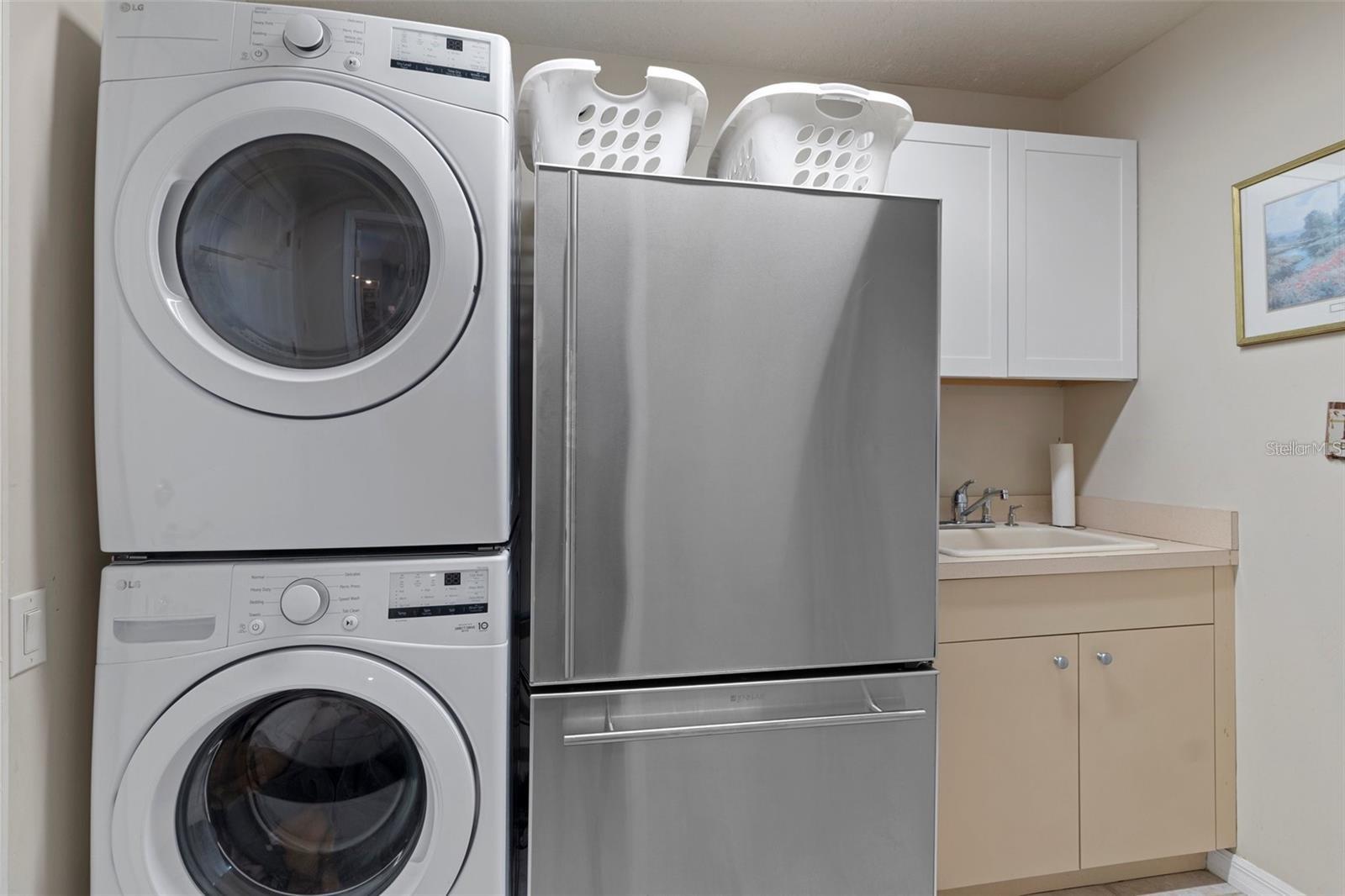 Image 28 of 37 For 6475 Laurel Oak Drive