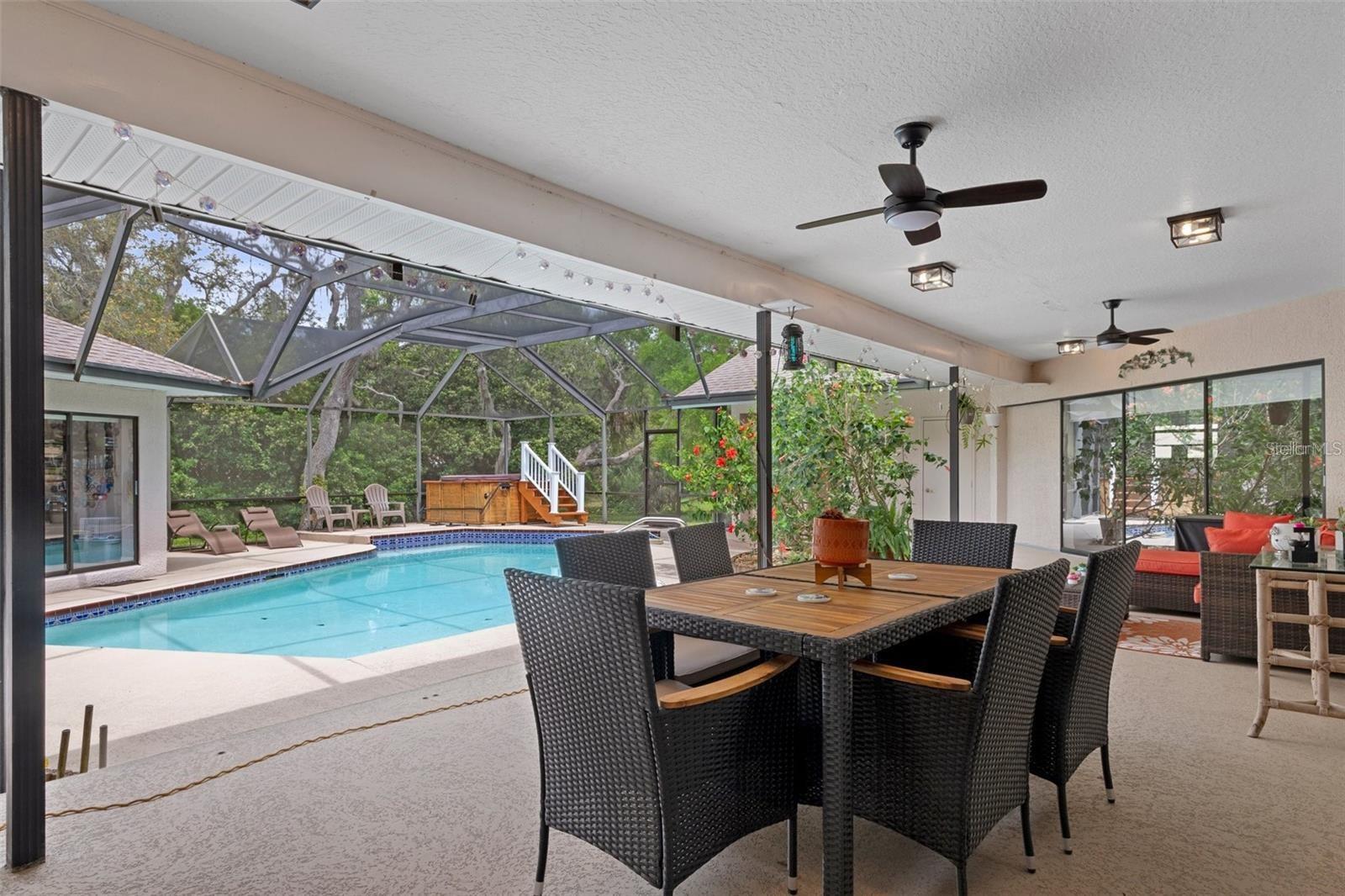 Image 29 of 37 For 6475 Laurel Oak Drive