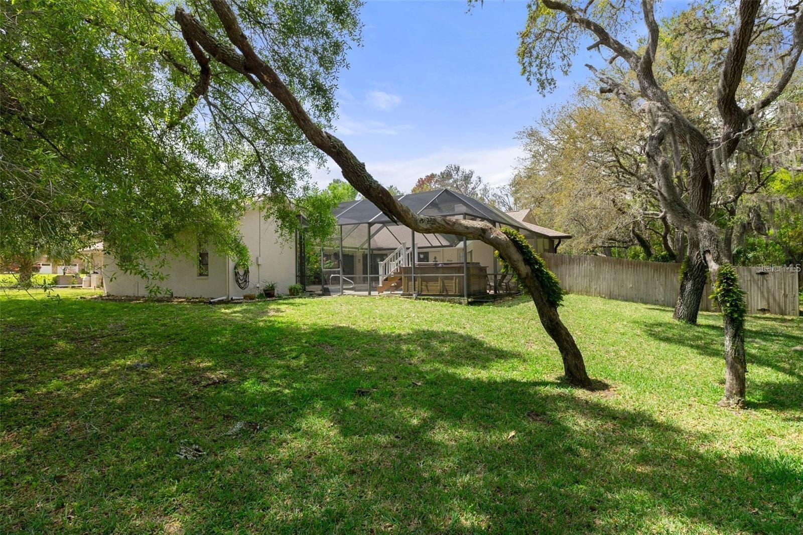 Image 37 of 37 For 6475 Laurel Oak Drive