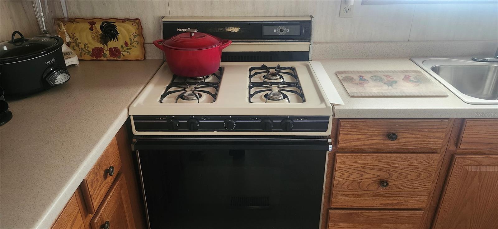 Image 16 of 41 For 5609 Sunshine Park Drive