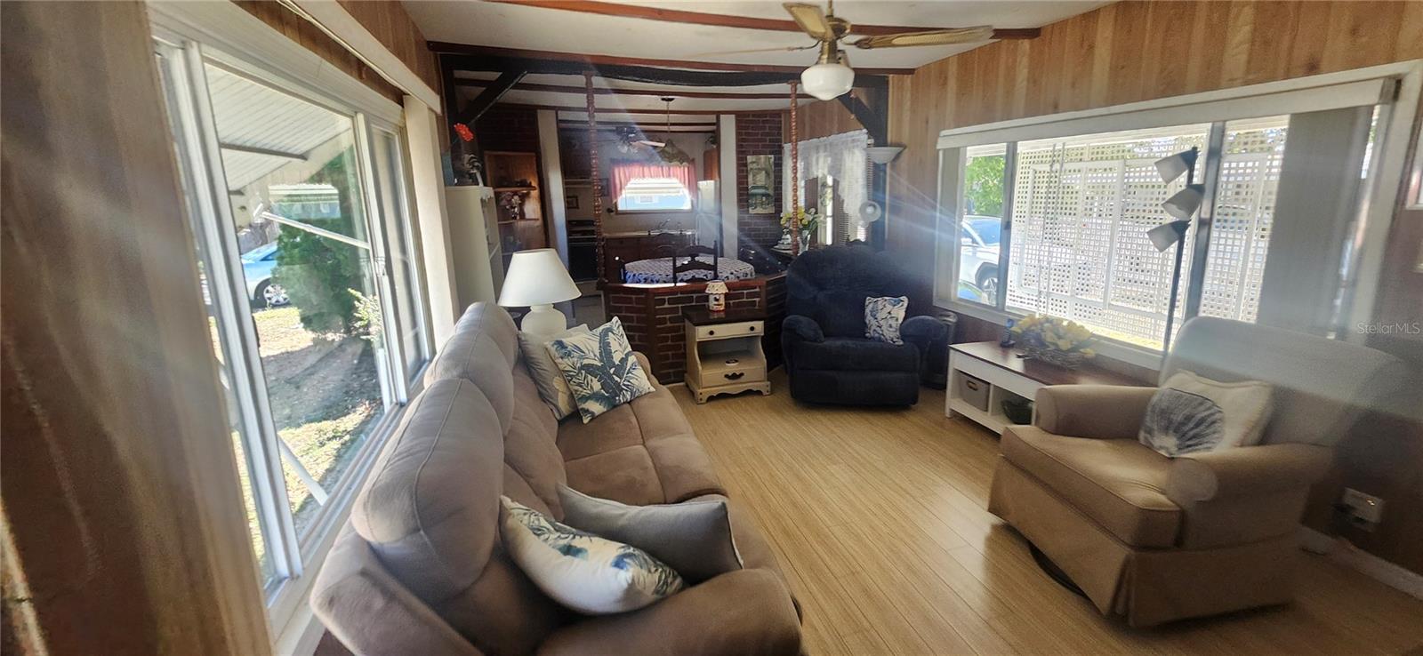 Image 27 of 41 For 5609 Sunshine Park Drive