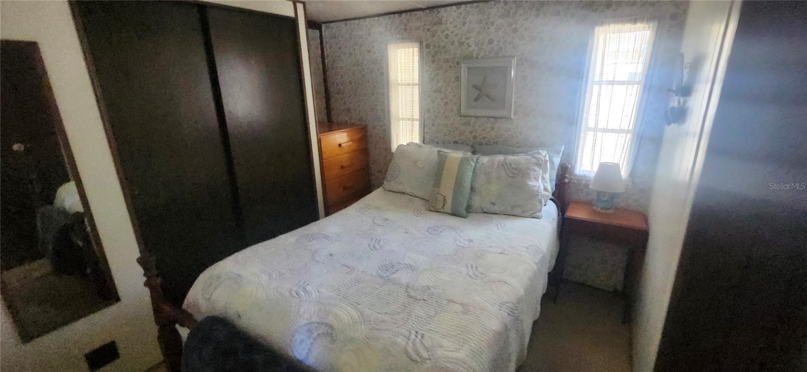 Image 28 of 41 For 5609 Sunshine Park Drive