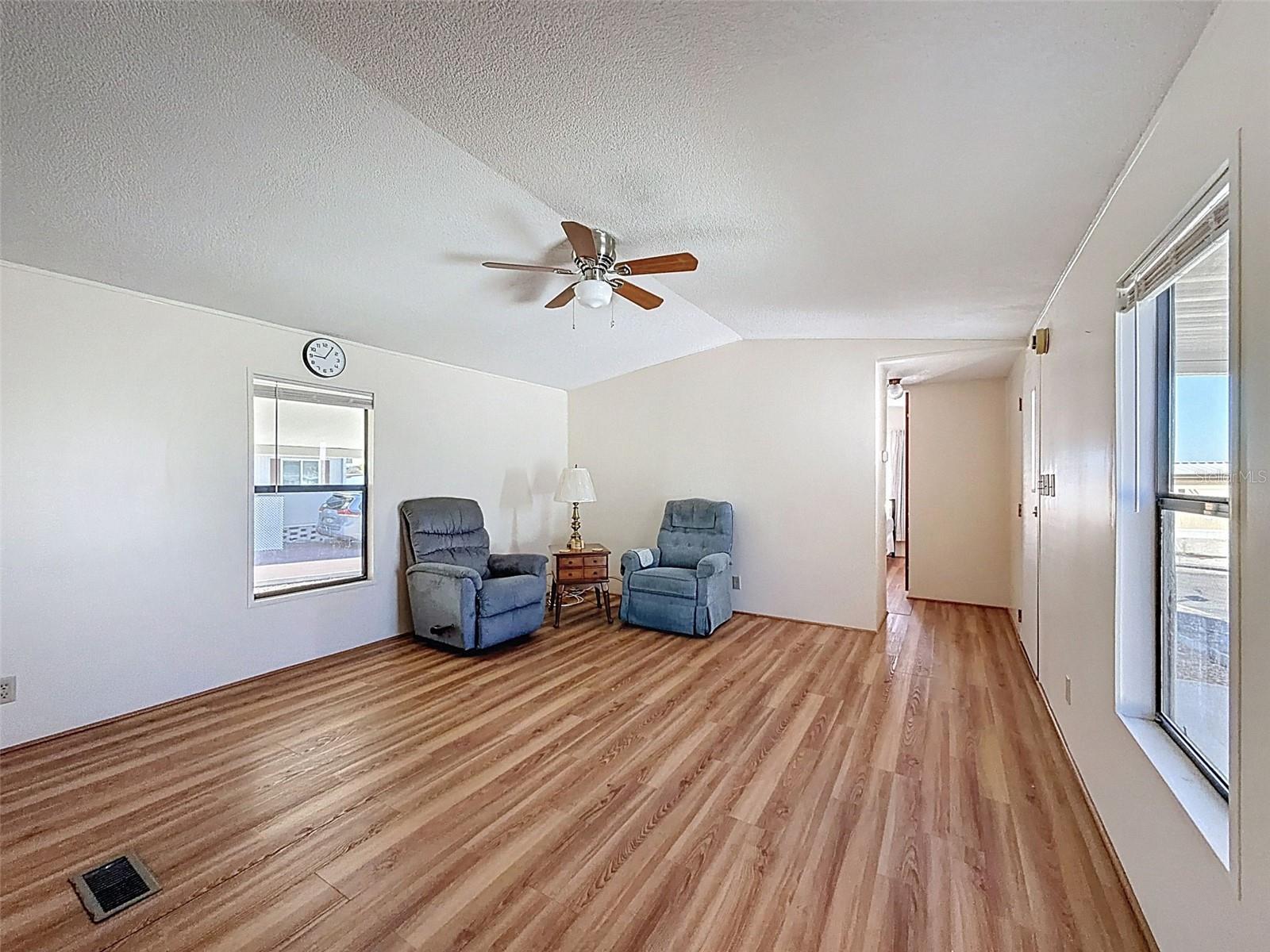 Image 14 of 37 For 12304 Longhorn Drive