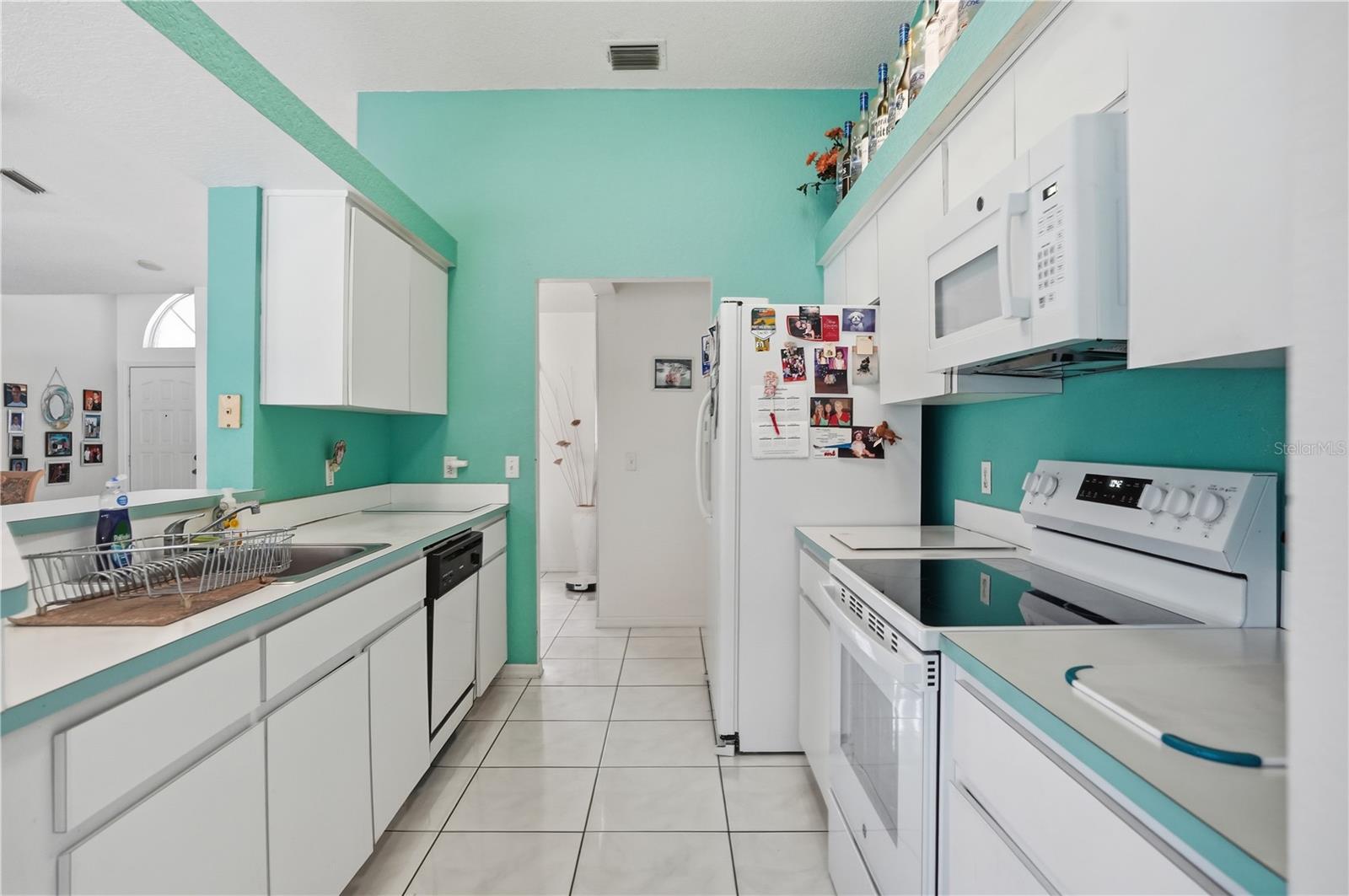 Image 12 of 52 For 12050 Hyde Park Way