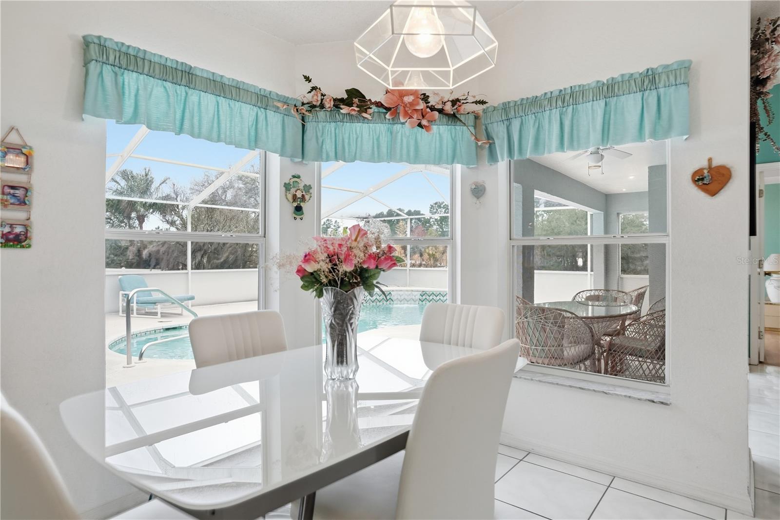 Image 14 of 52 For 12050 Hyde Park Way