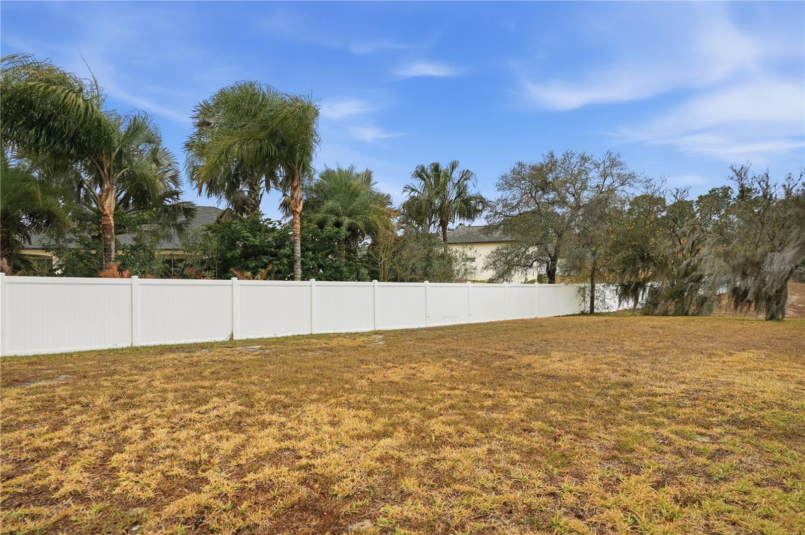 Image 40 of 52 For 12050 Hyde Park Way