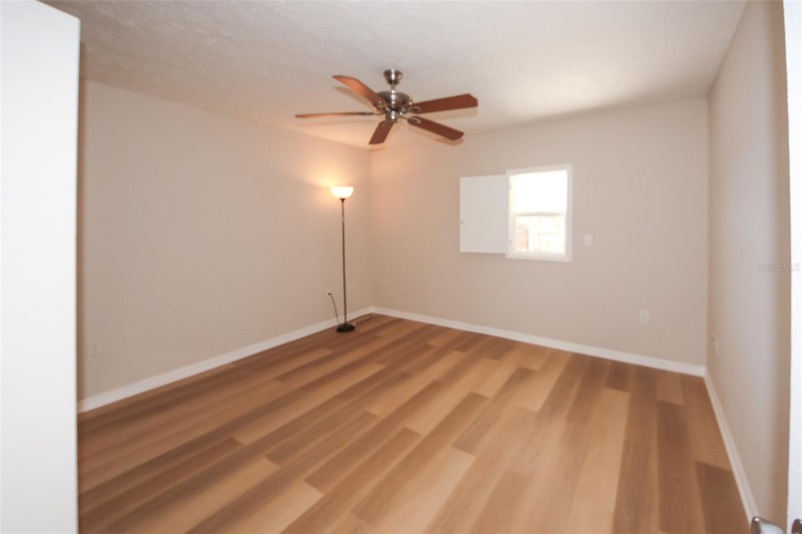 Listing photo id 10 for 12809 Kellywood Circle