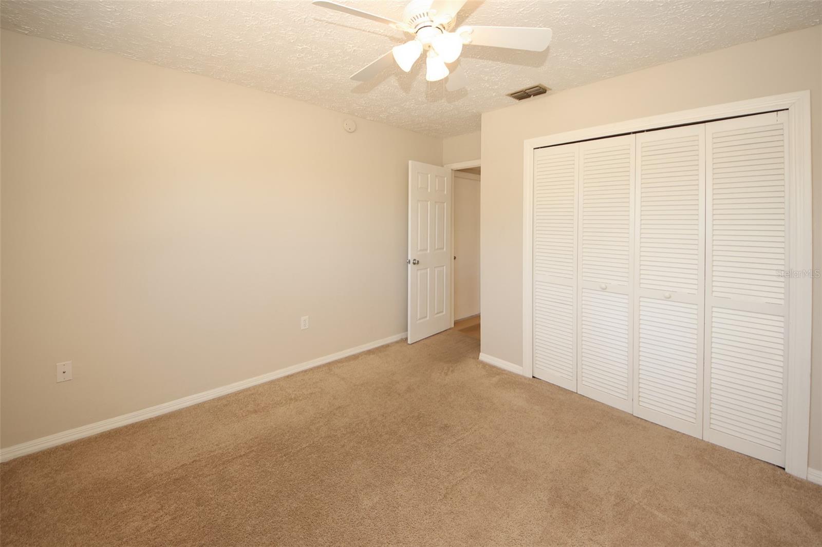 Listing photo id 14 for 12809 Kellywood Circle