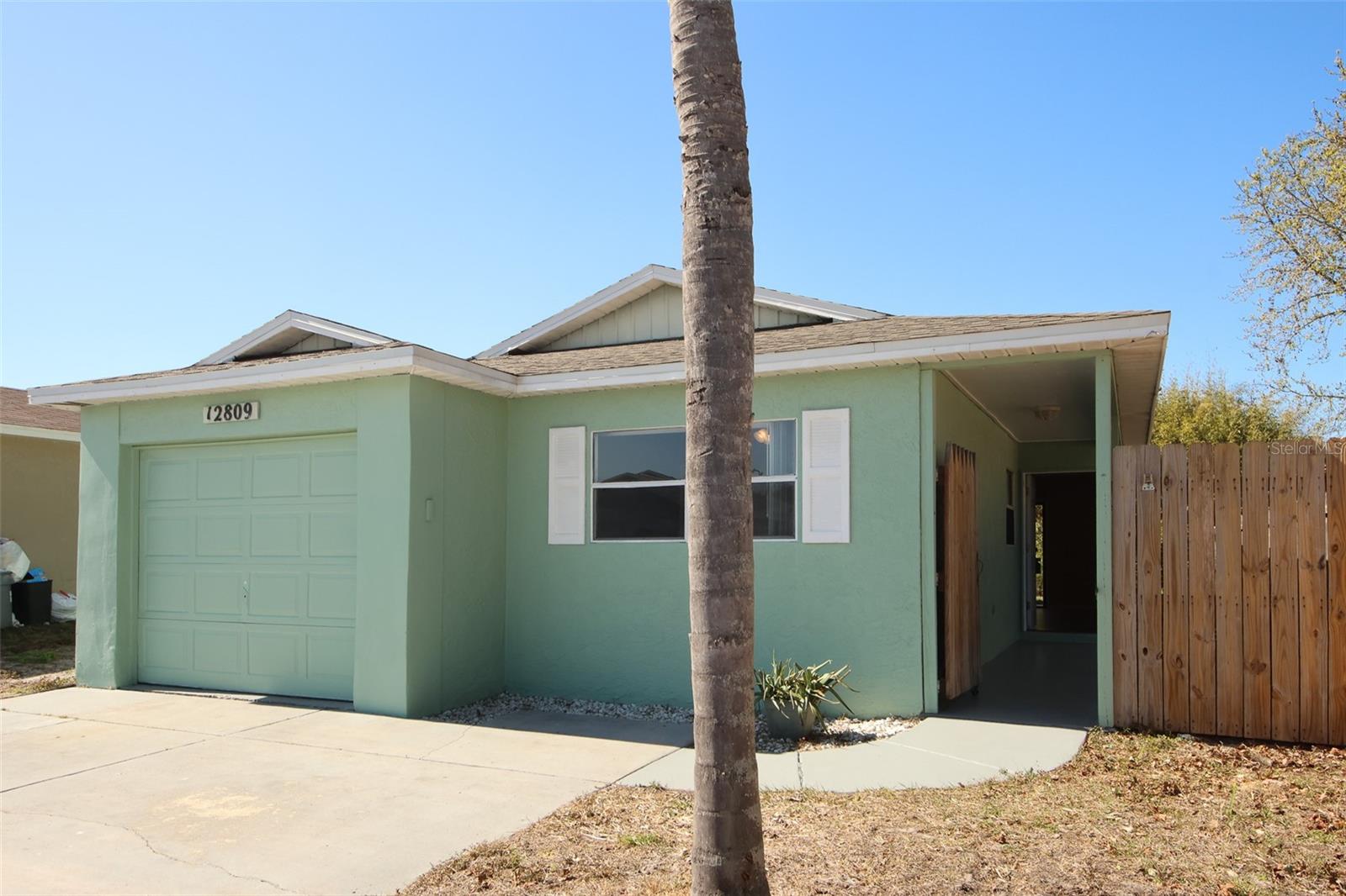 Listing photo id 1 for 12809 Kellywood Circle