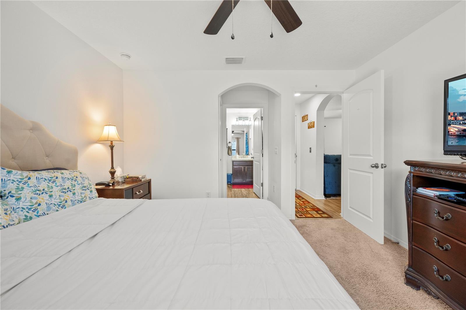 Image 27 of 33 For 26412 Mc Allister Street