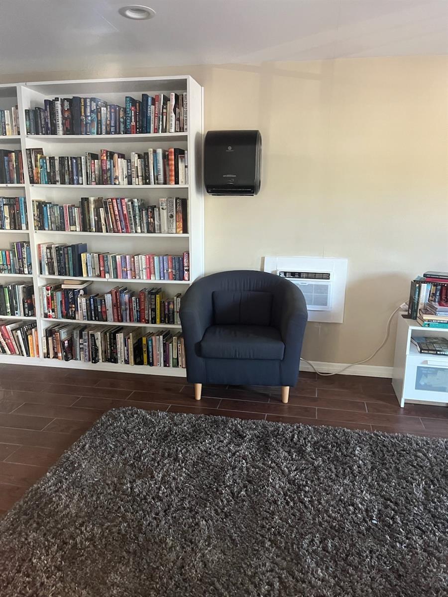 Image 34 of 35 For 2346 Druid Road E 1106