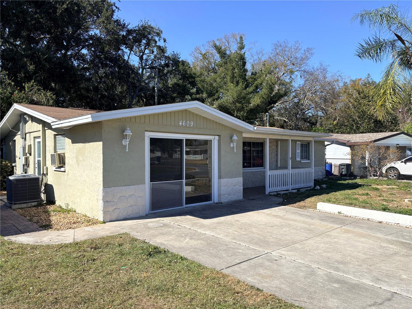 Image 2 of 27 For 4609 Irene Loop