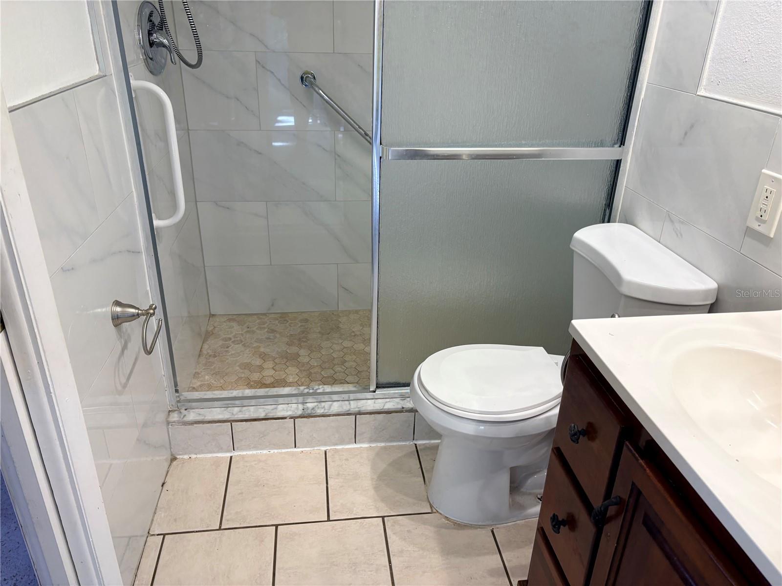 Image 20 of 27 For 4609 Irene Loop