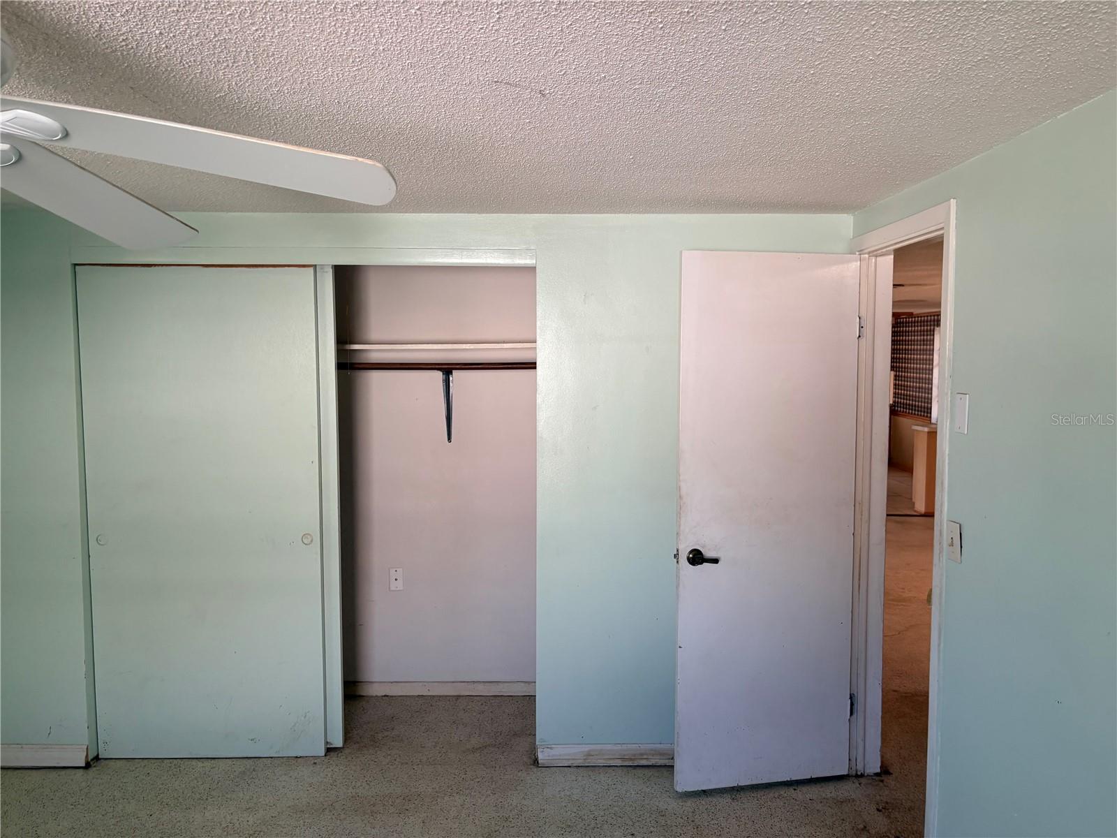 Image 25 of 27 For 4609 Irene Loop