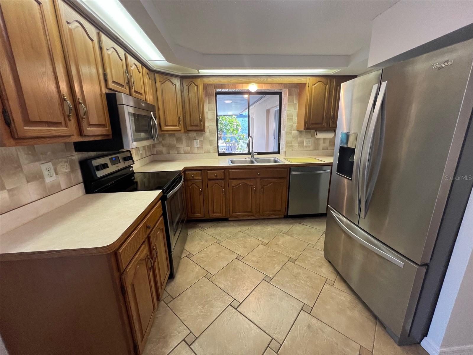 Image 10 of 39 For 11177 Bella Loma Drive