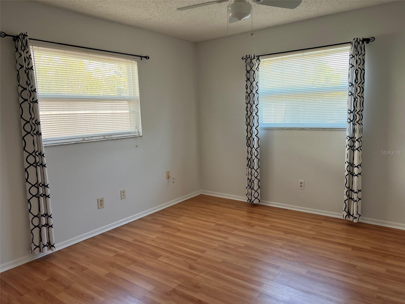 Image 20 of 39 For 11177 Bella Loma Drive