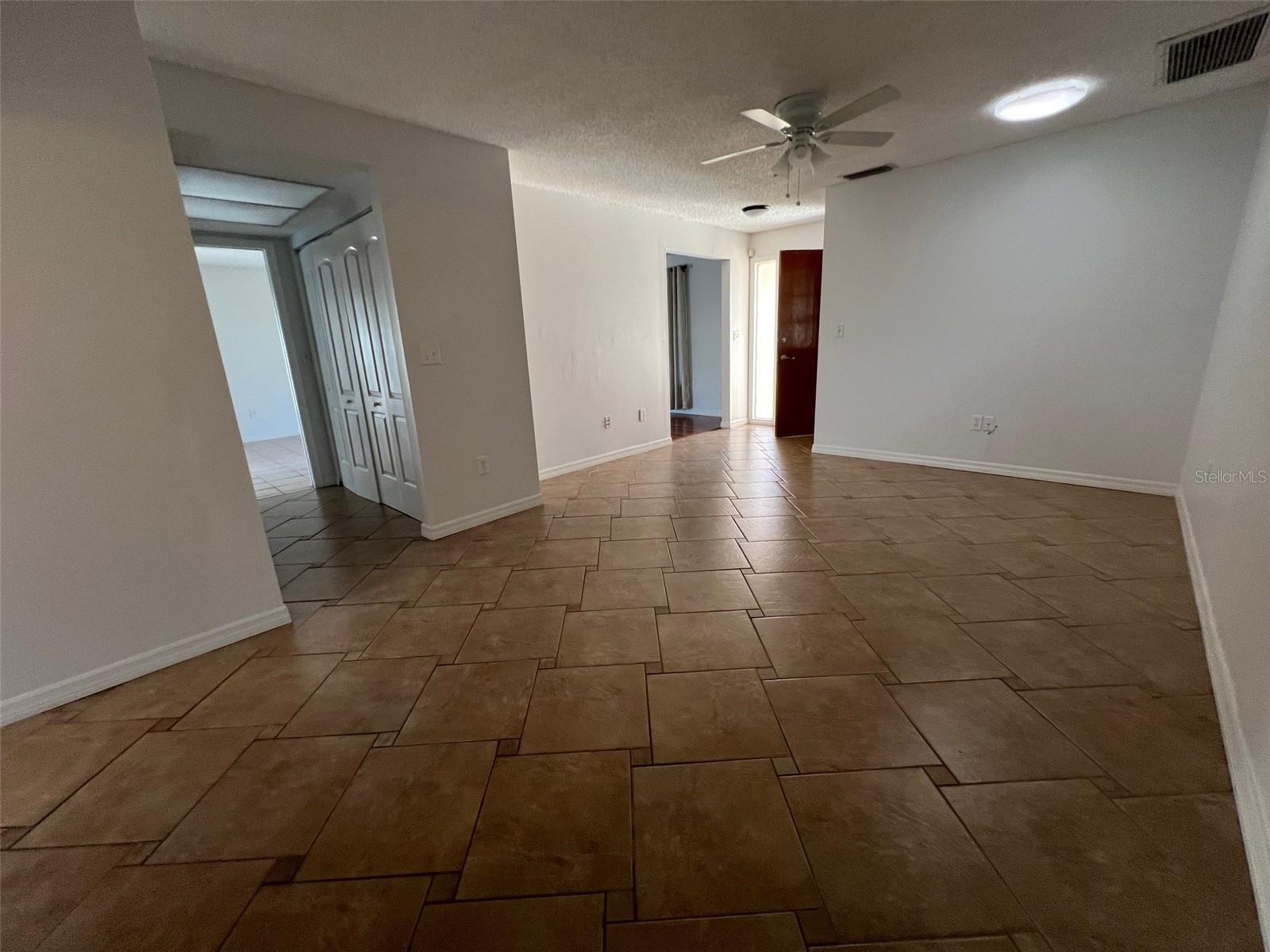 Image 35 of 39 For 11177 Bella Loma Drive