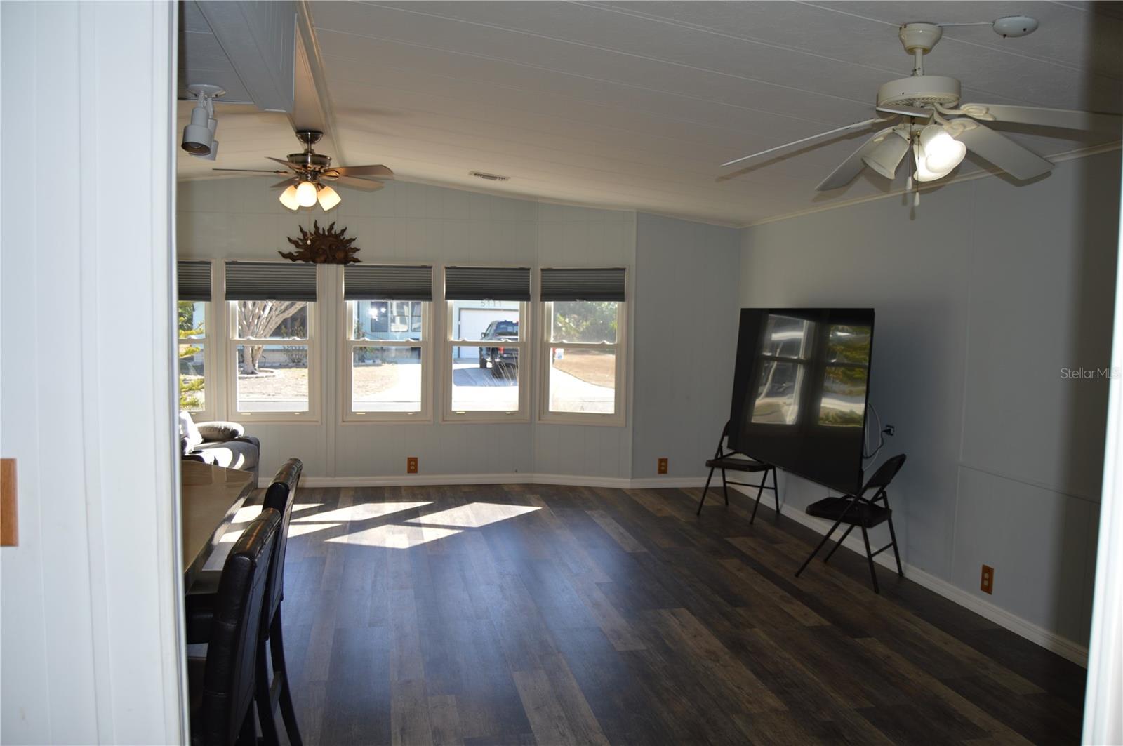 Image 11 of 55 For 5112 Forest Glenn Drive