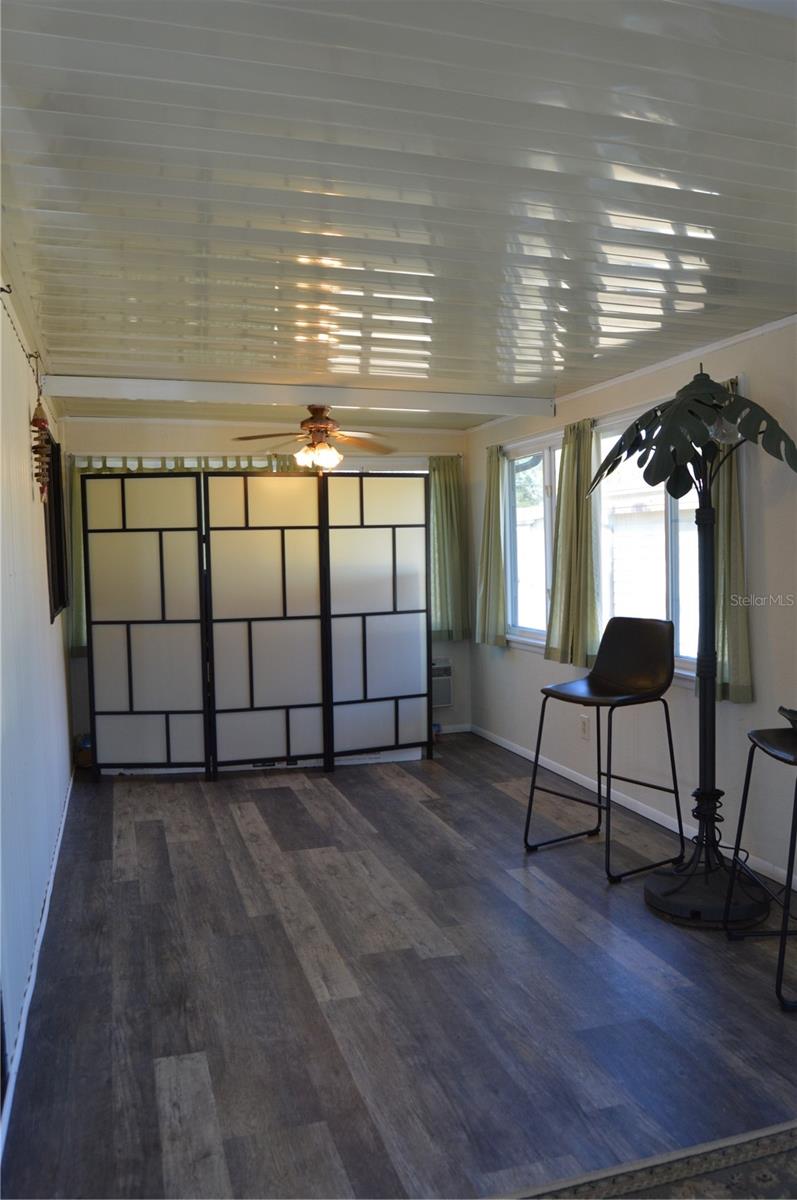 Image 16 of 55 For 5112 Forest Glenn Drive