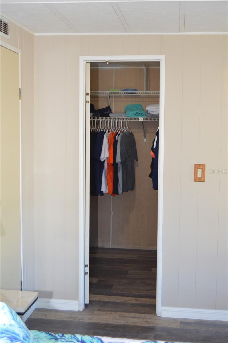 Image 35 of 55 For 5112 Forest Glenn Drive