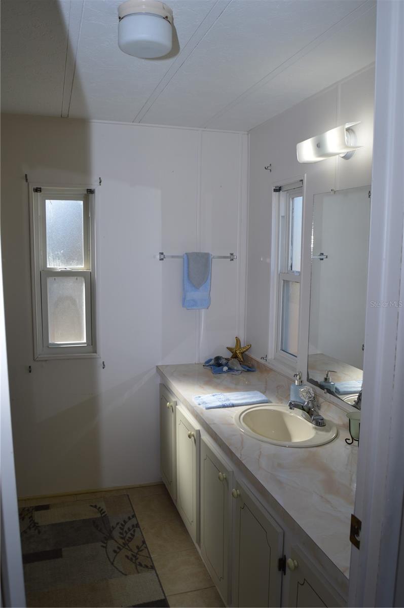 Image 37 of 55 For 5112 Forest Glenn Drive