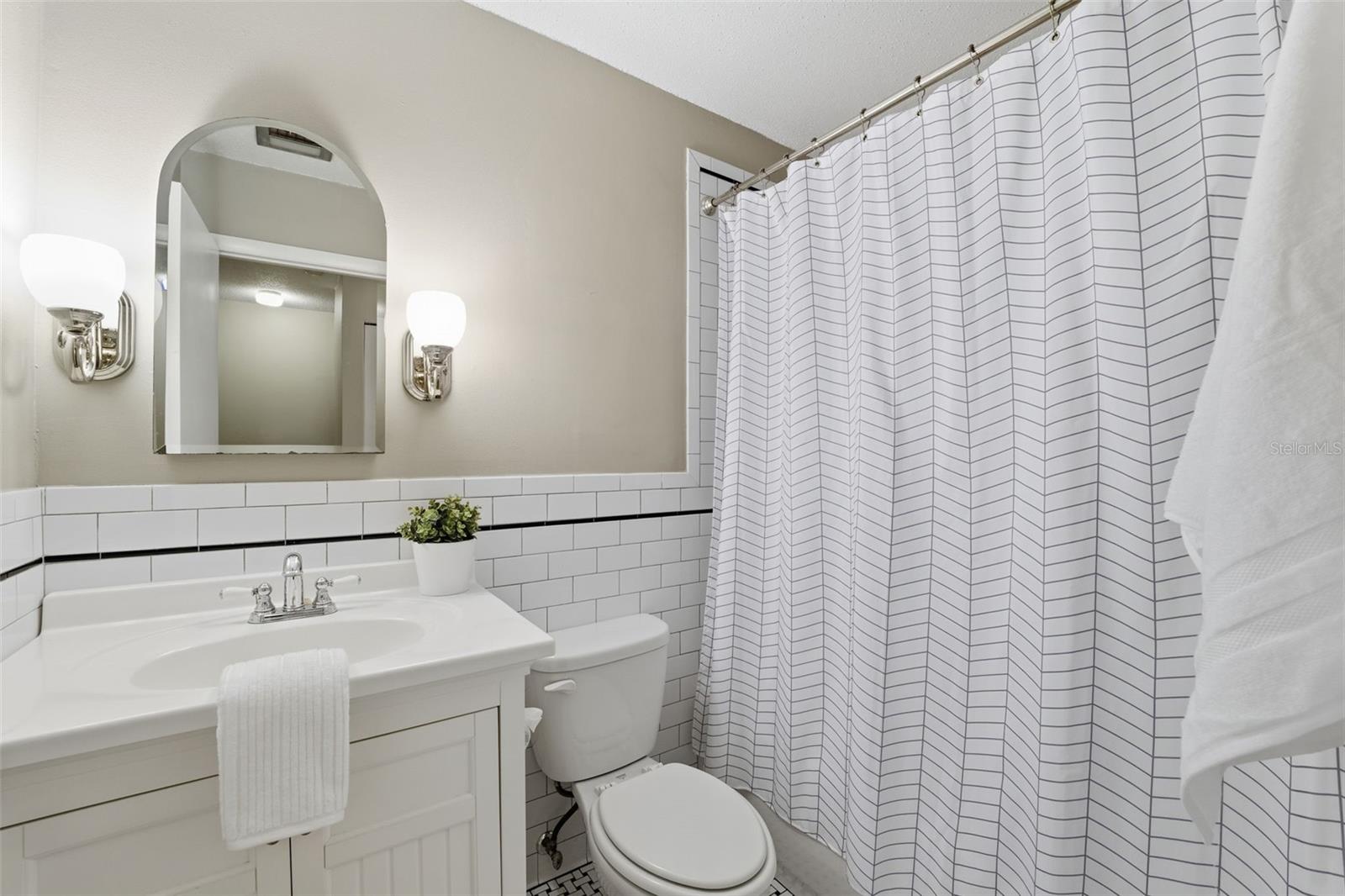 Listing photo id 13 for 2700 Bayshore Boulevard 556