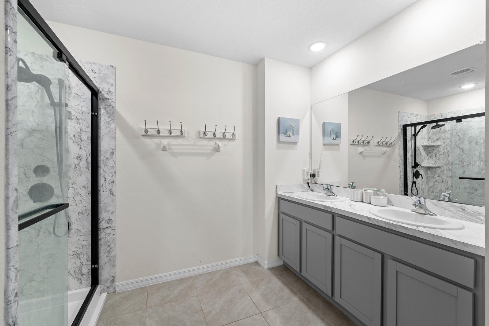 Image 30 of 41 For 10532 Penny Gale Loop