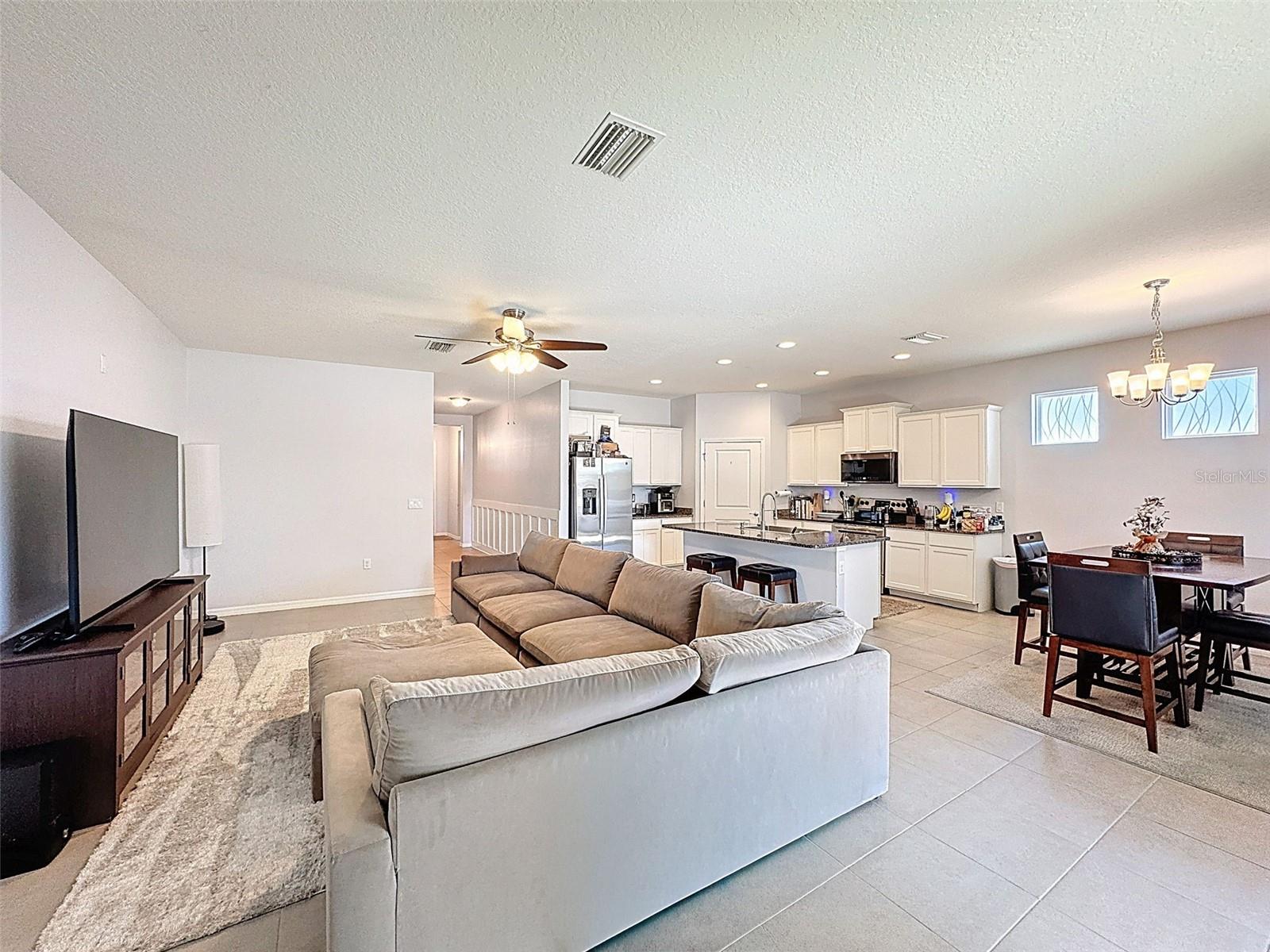 Image 14 of 75 For 17690 Garsalaso Circle