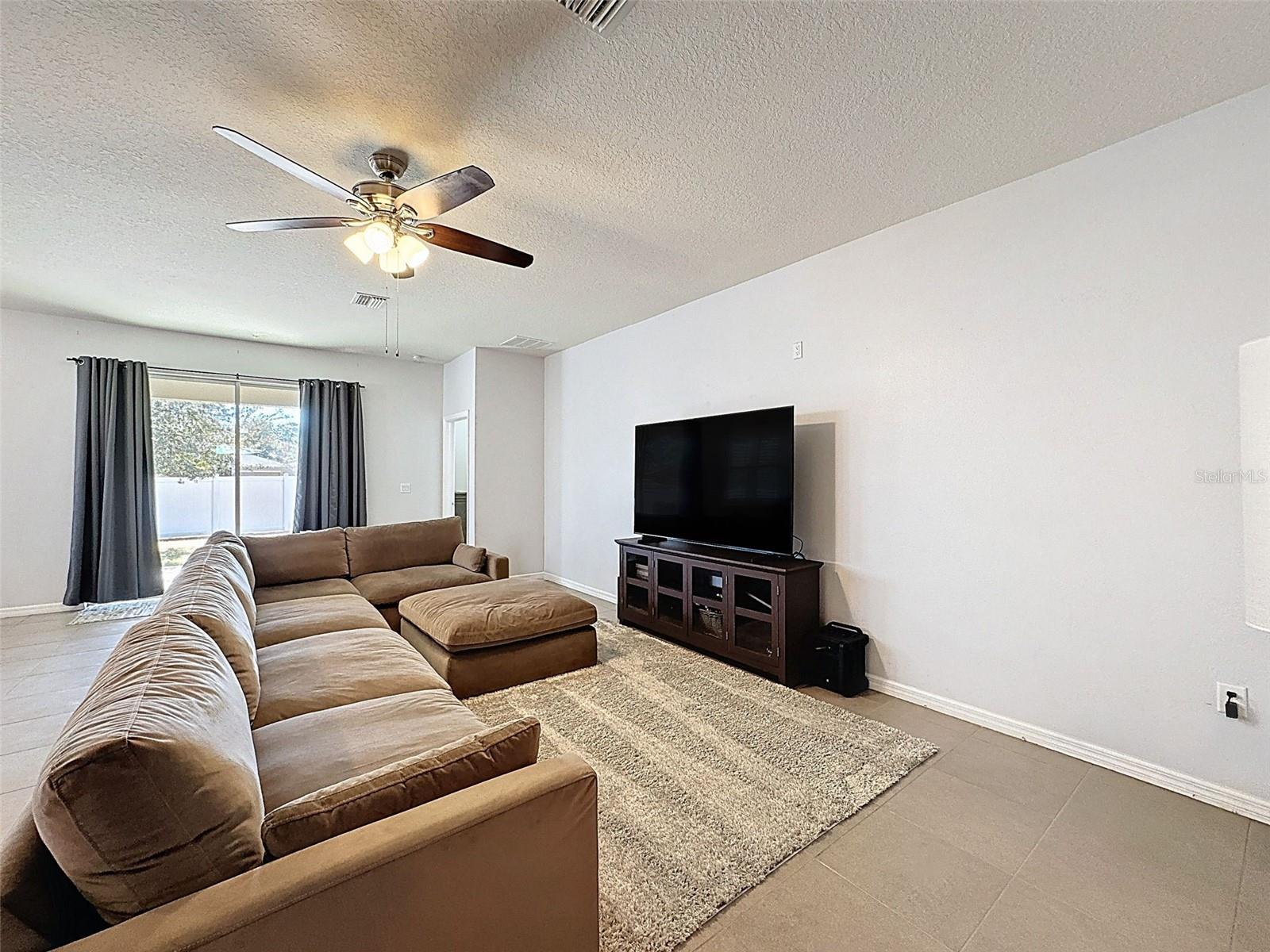 Image 16 of 75 For 17690 Garsalaso Circle