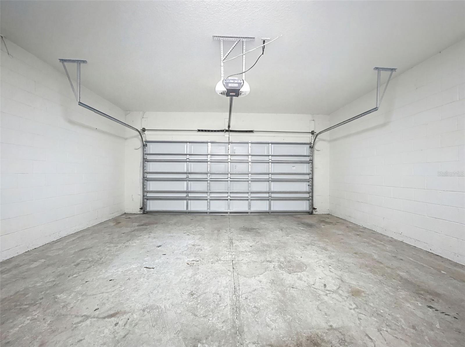 Image 41 of 75 For 17690 Garsalaso Circle