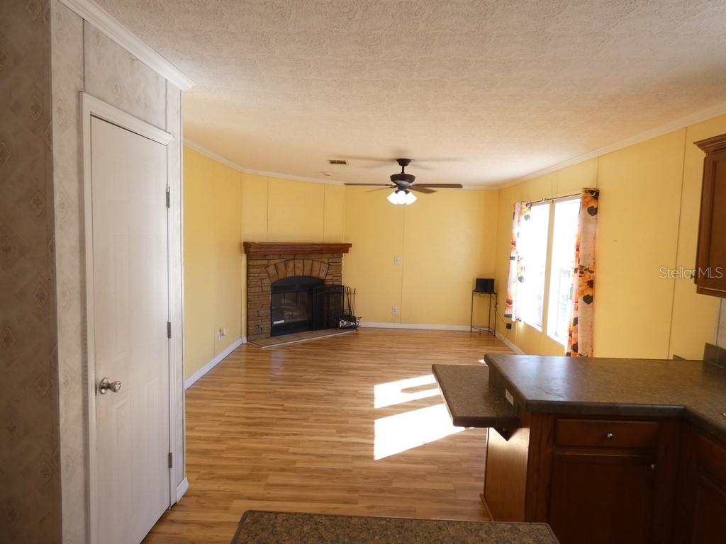 Image 13 of 32 For 10042 Gilmer Street