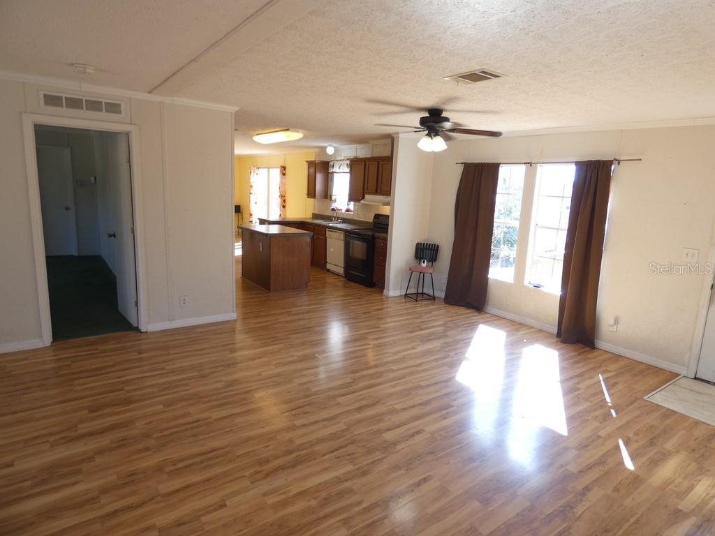 Image 30 of 32 For 10042 Gilmer Street