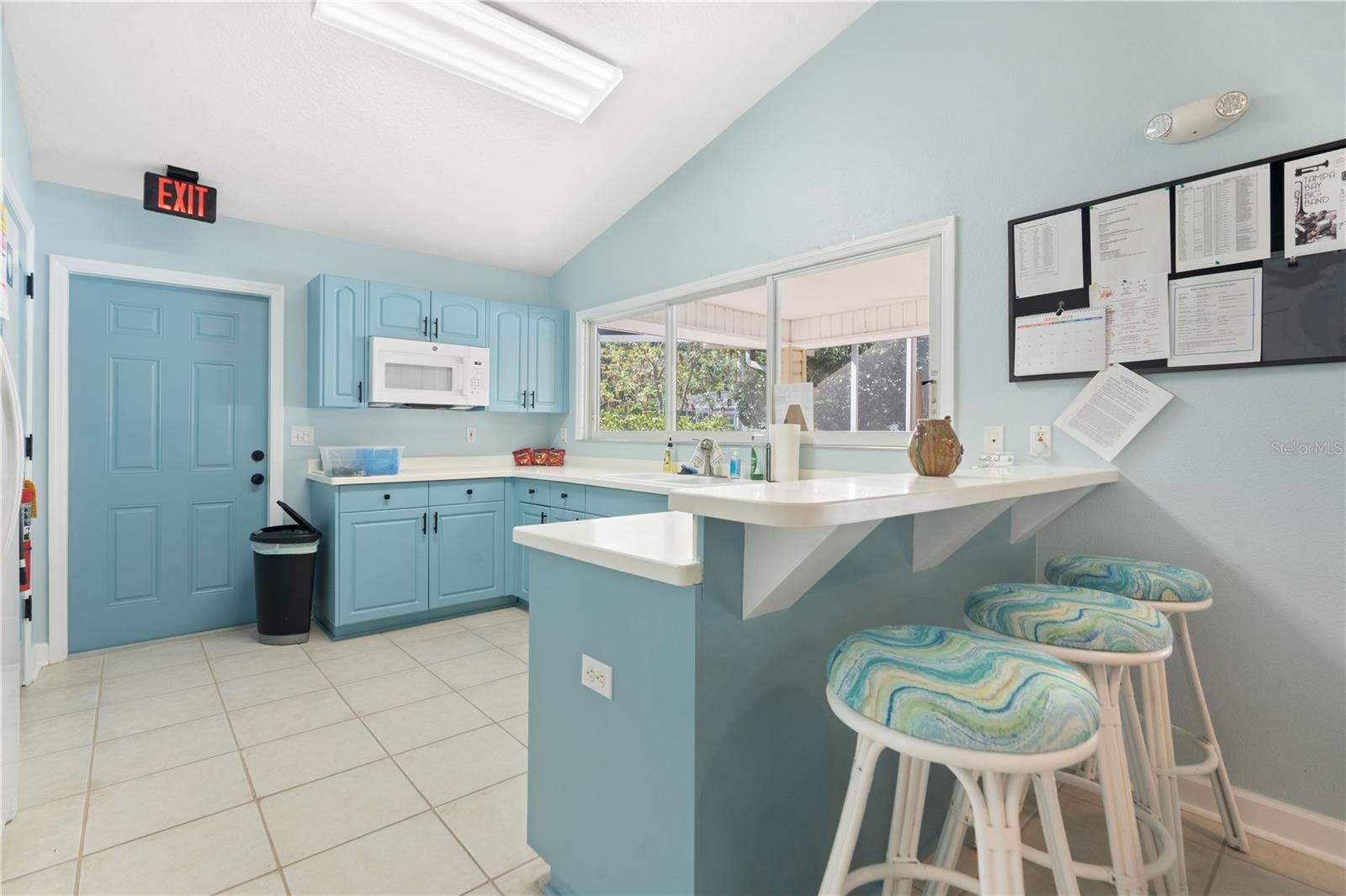 Image 7 of 59 For 2424 Dekan Lane