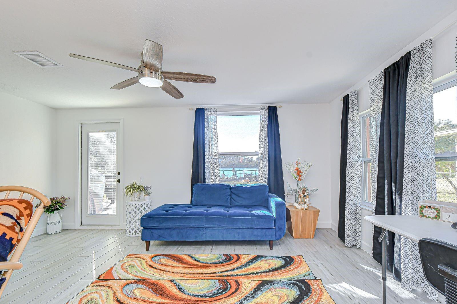 Image 18 of 37 For 7051 Morningstar Lane