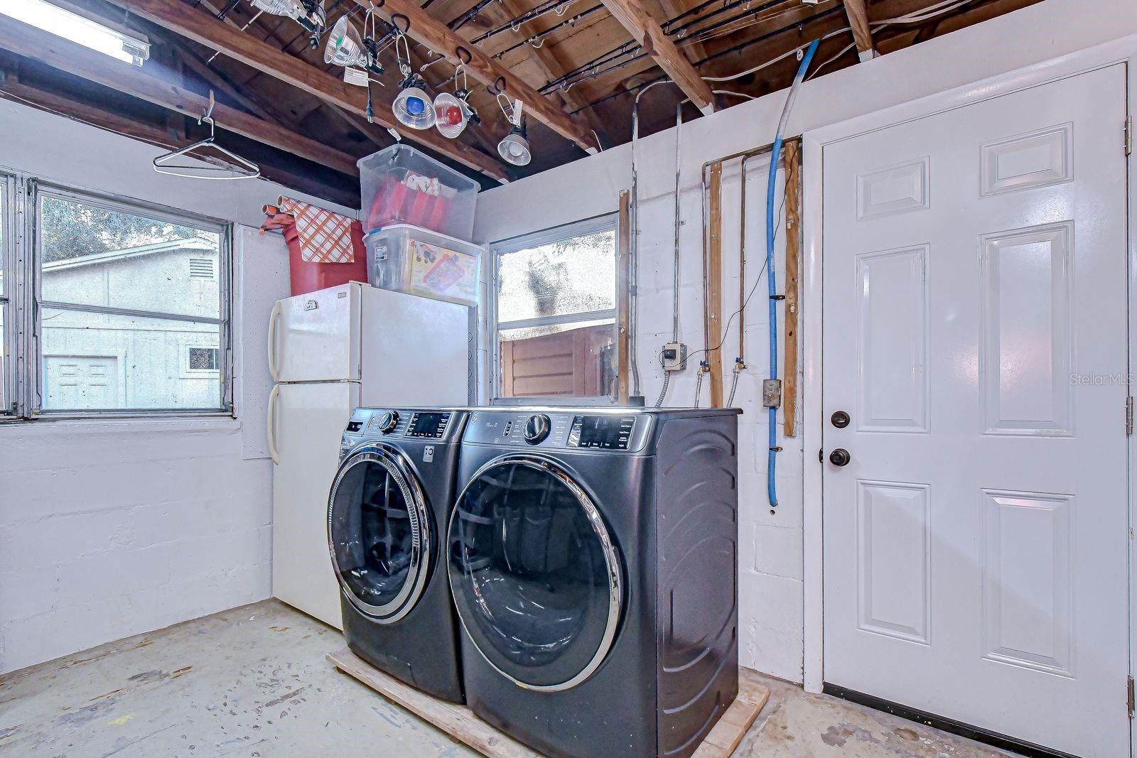 Image 28 of 37 For 7051 Morningstar Lane