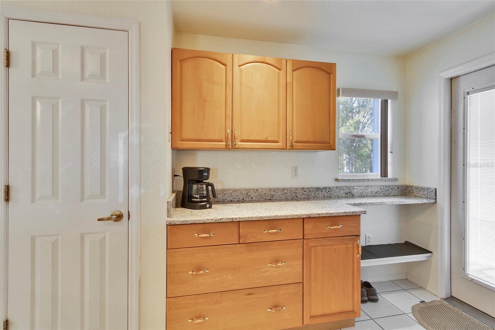 Image 13 of 48 For 7095 Blackbird Avenue