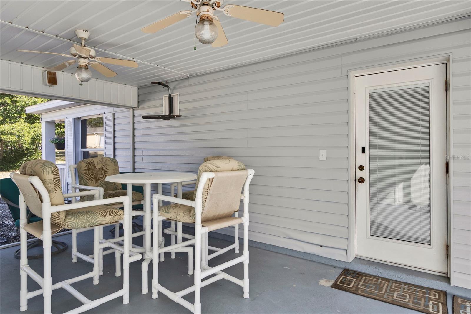 Image 28 of 48 For 7095 Blackbird Avenue