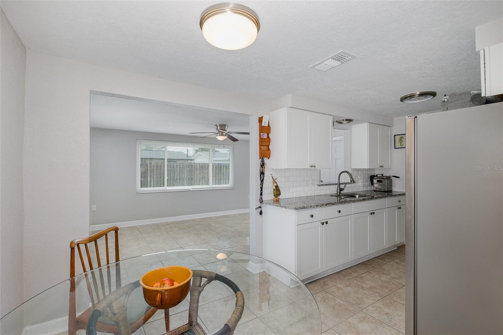 Image 15 of 40 For 3645 Colonial Hills Drive