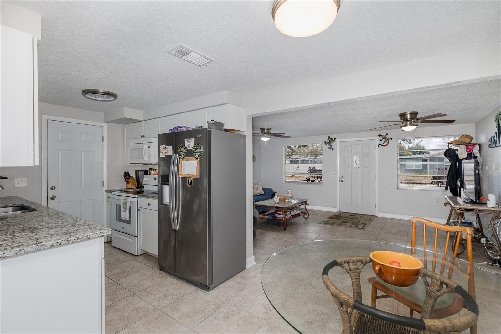 Image 16 of 40 For 3645 Colonial Hills Drive