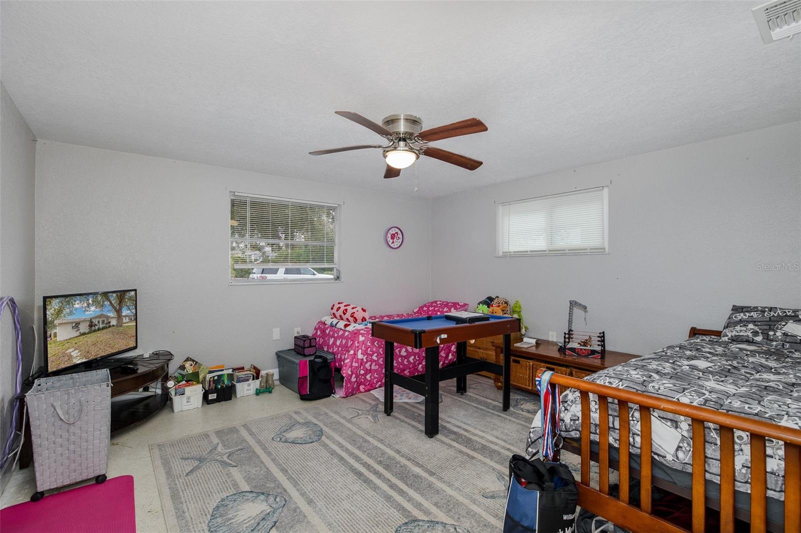 Image 18 of 40 For 3645 Colonial Hills Drive