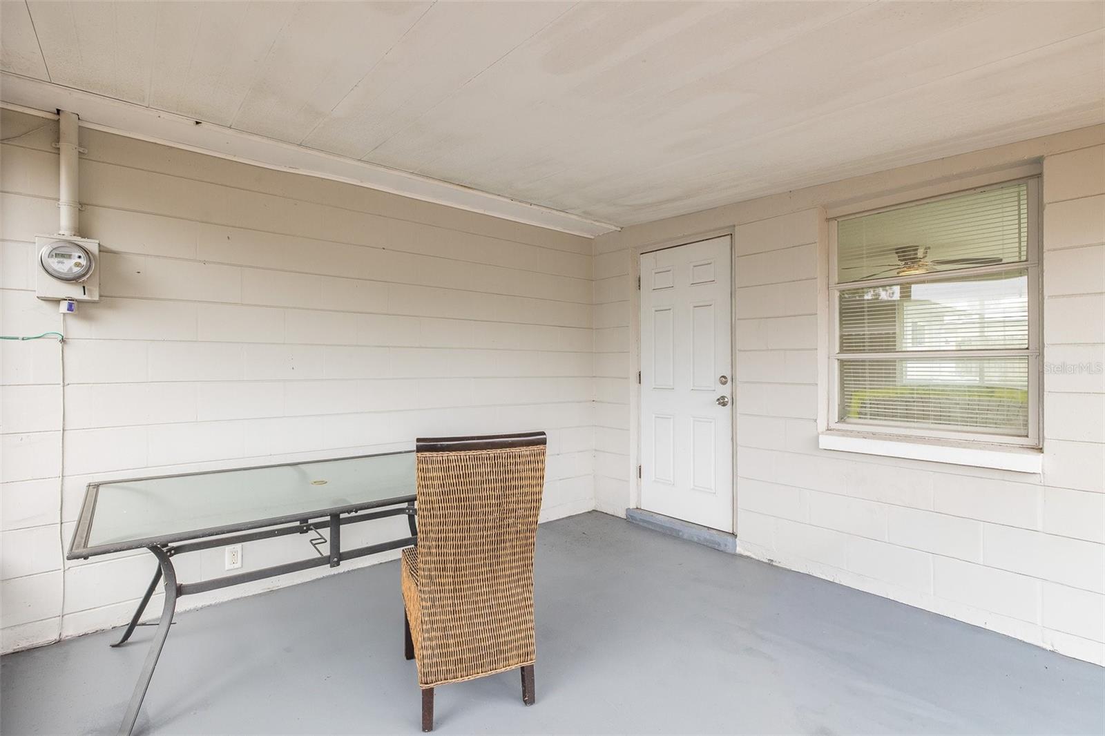 Image 33 of 40 For 3645 Colonial Hills Drive