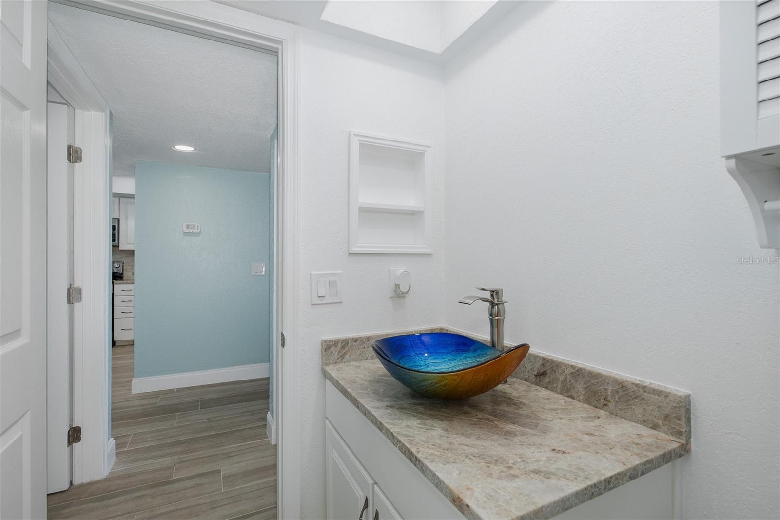 Image 19 of 51 For 8150 Brent Street 742