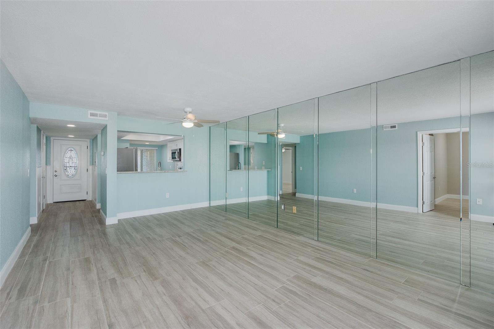 Image 24 of 51 For 8150 Brent Street 742