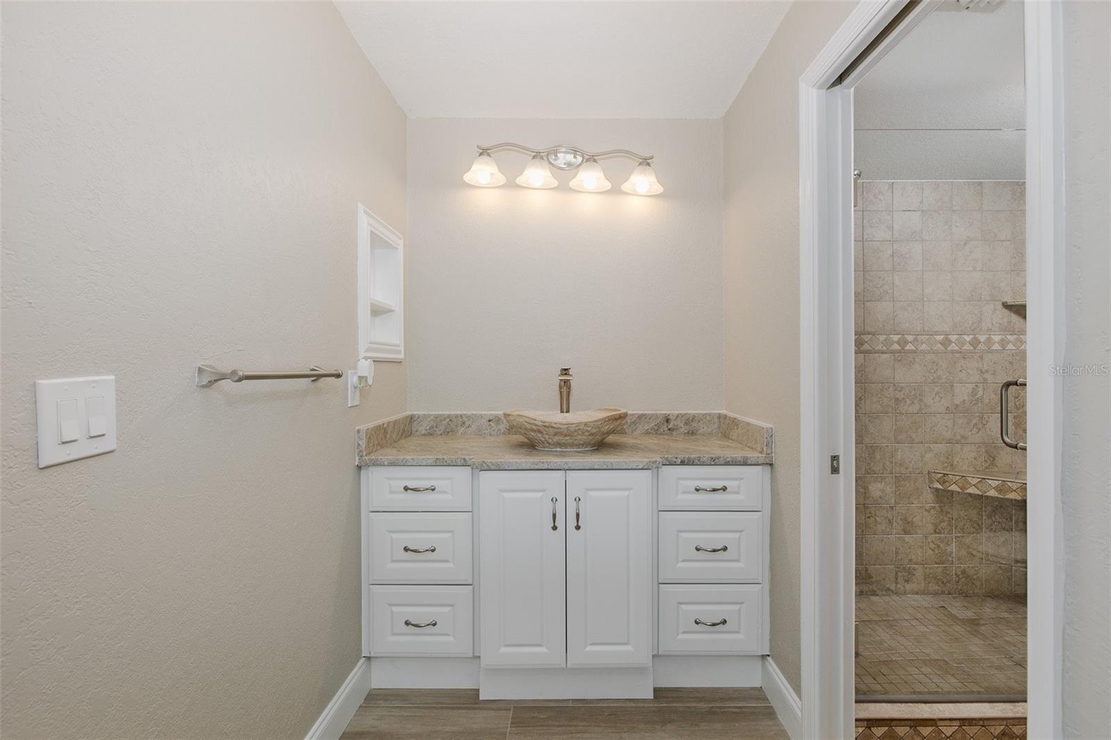 Image 30 of 51 For 8150 Brent Street 742