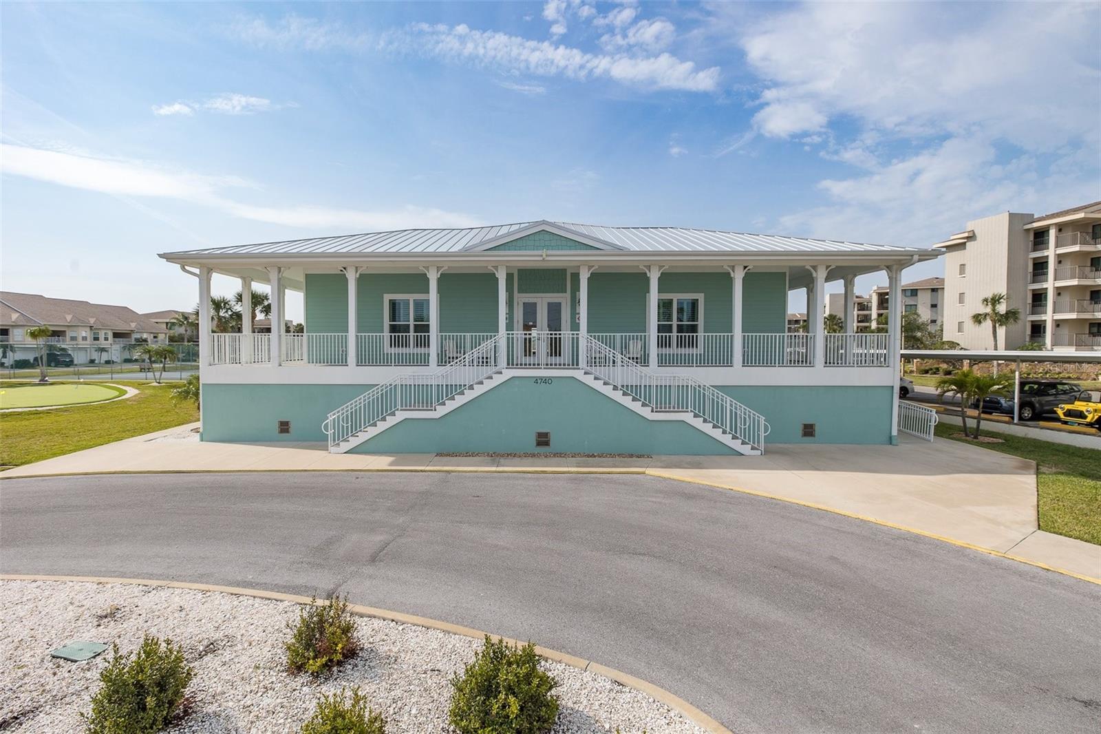 Image 44 of 51 For 8150 Brent Street 742