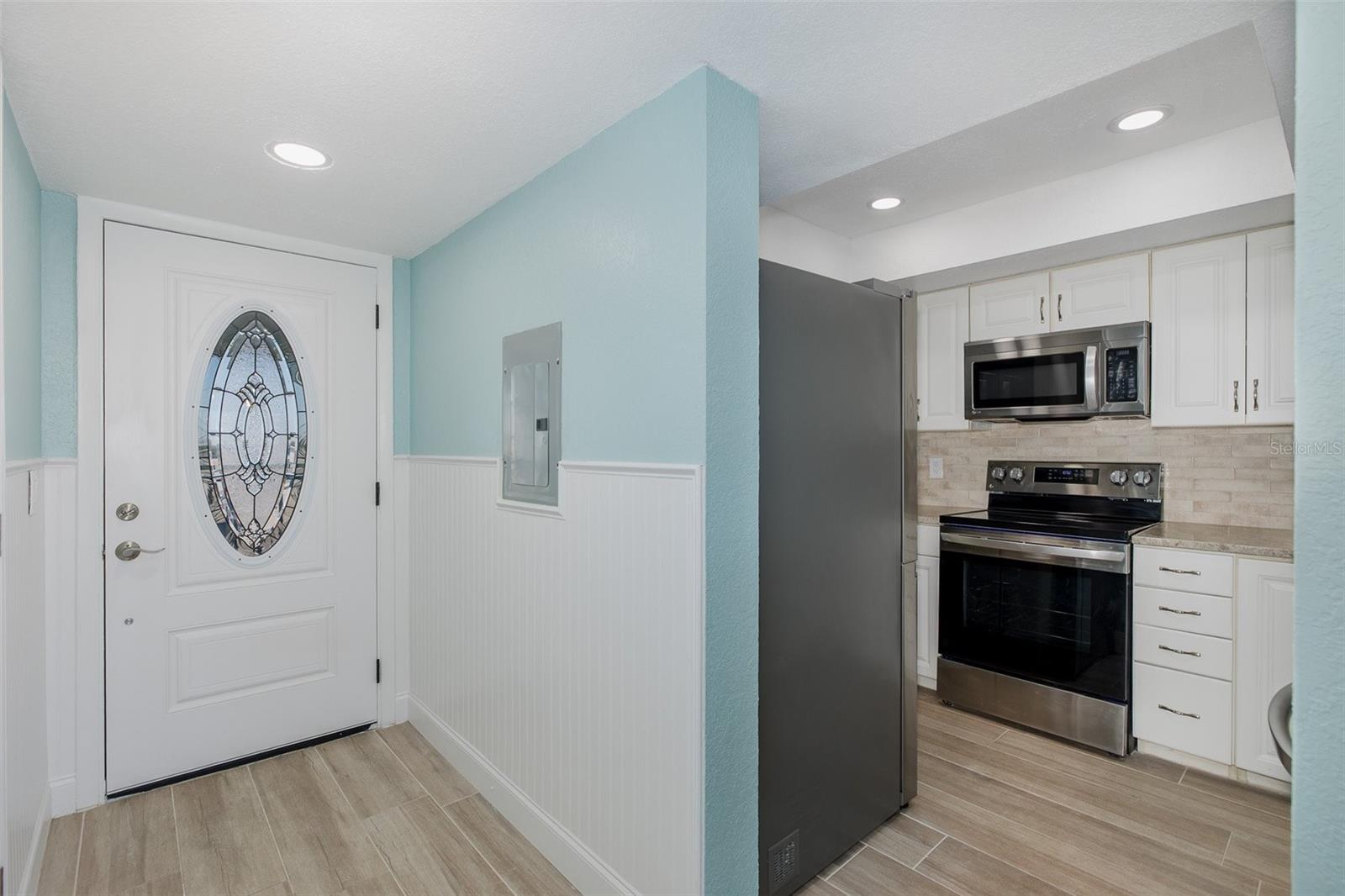 Image 5 of 51 For 8150 Brent Street 742