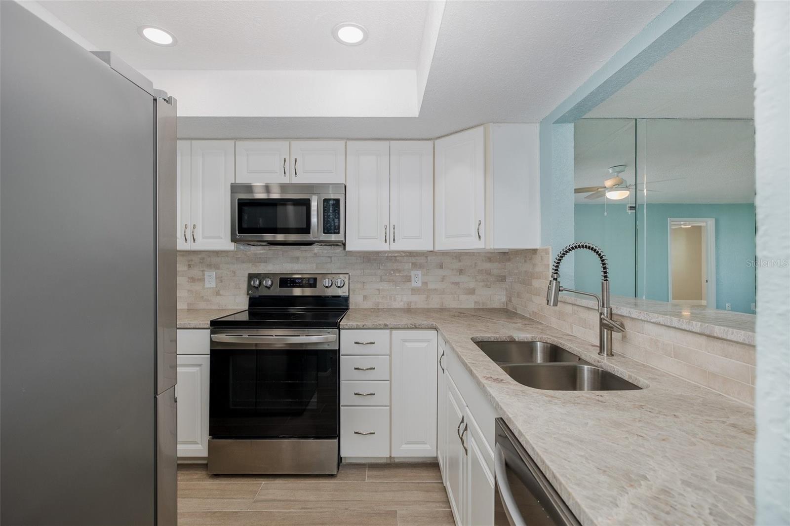 Image 6 of 51 For 8150 Brent Street 742