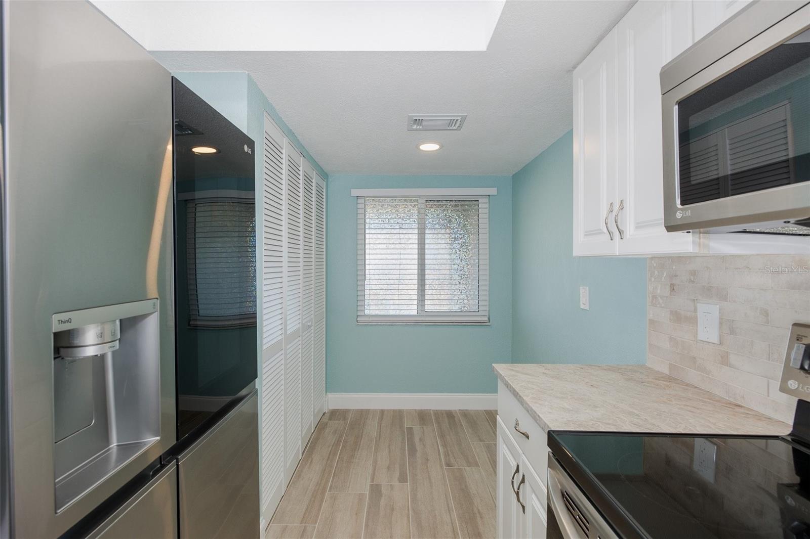 Image 8 of 51 For 8150 Brent Street 742