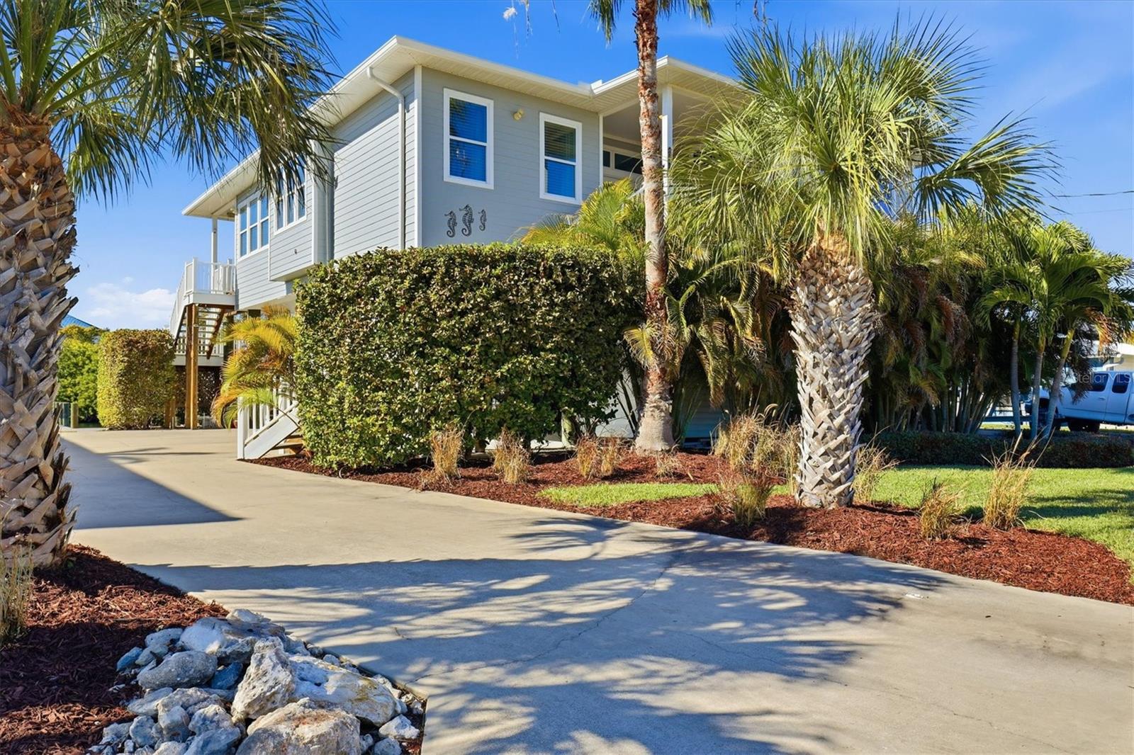 Image 24 of 88 For 13875 Hatcher Avenue