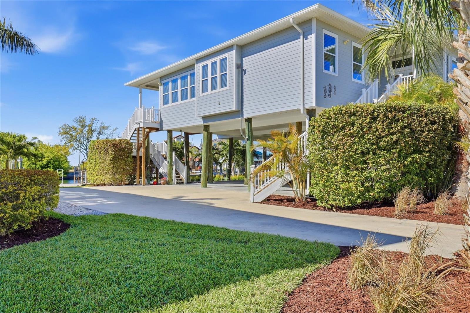 Image 25 of 88 For 13875 Hatcher Avenue